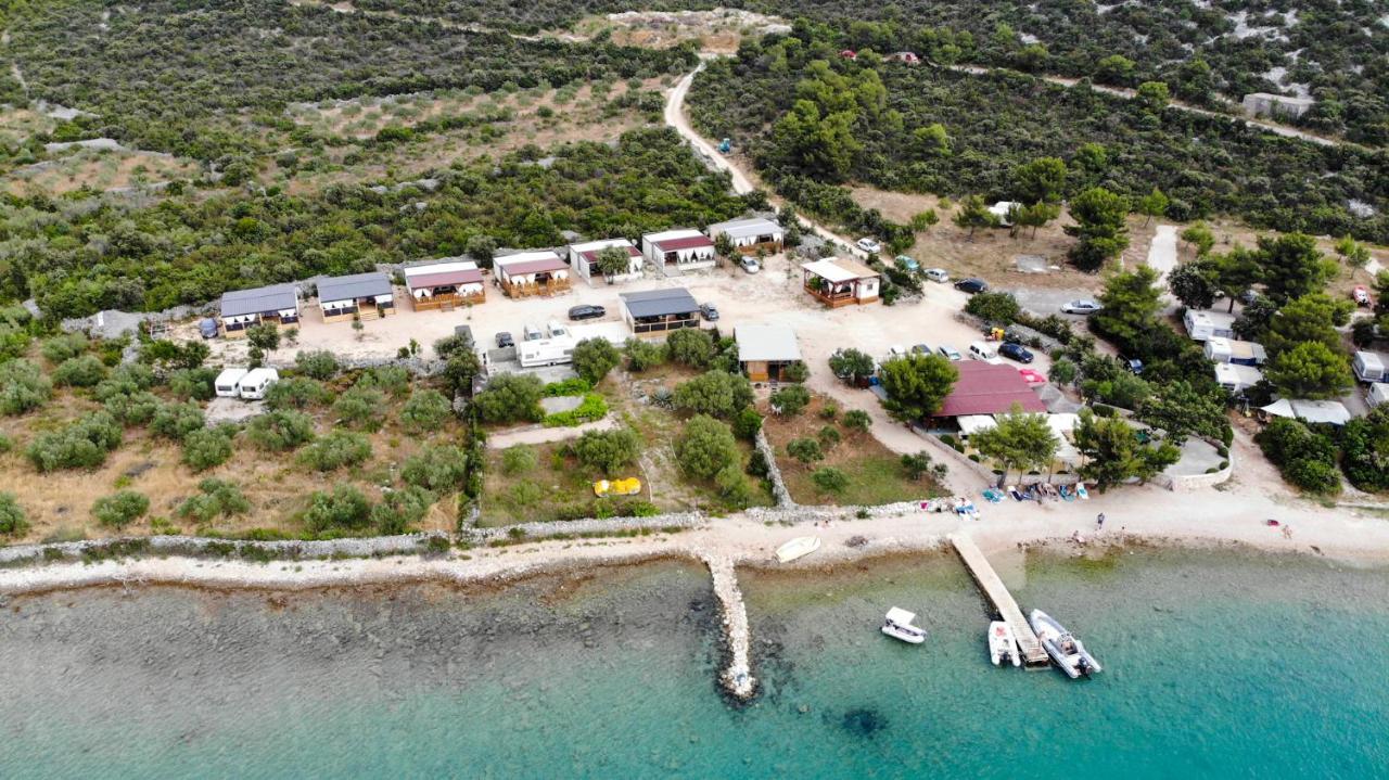 Mobile homes Charly Tisno Esterno foto