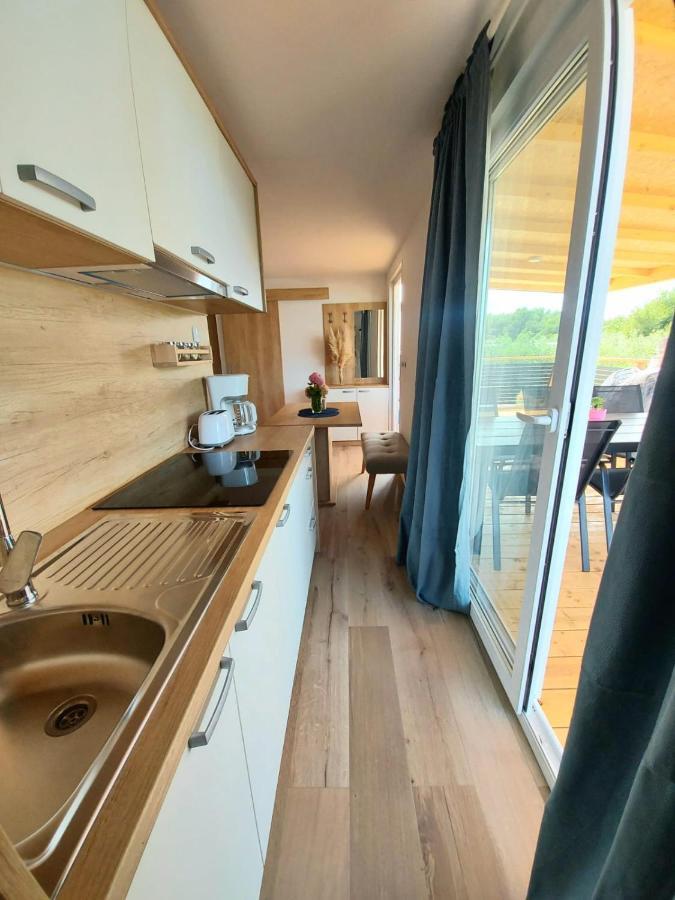 Mobile homes Charly Tisno Esterno foto